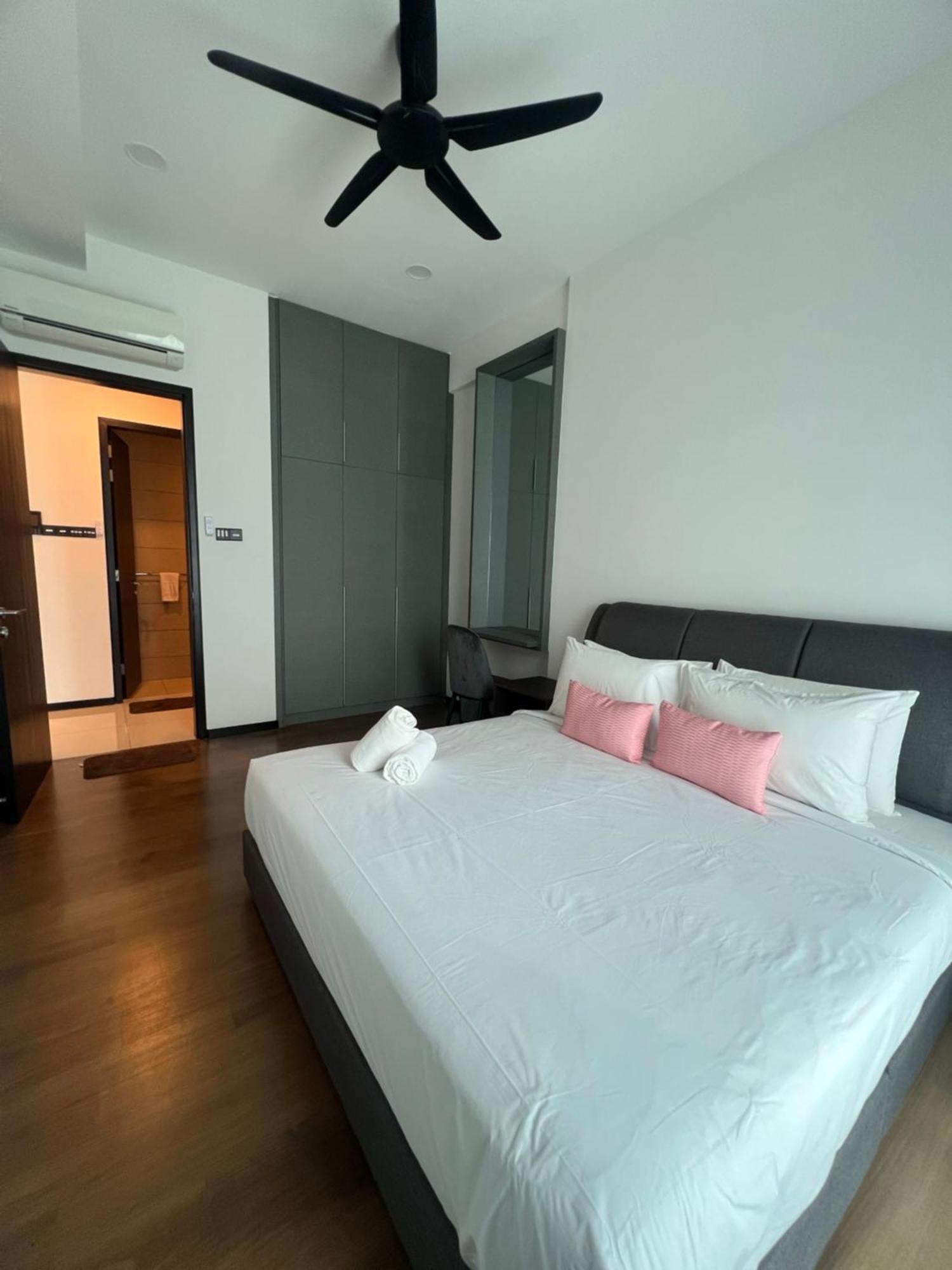 Merdeka Tower 118 Opus Kl Куала Лумпур Екстериор снимка