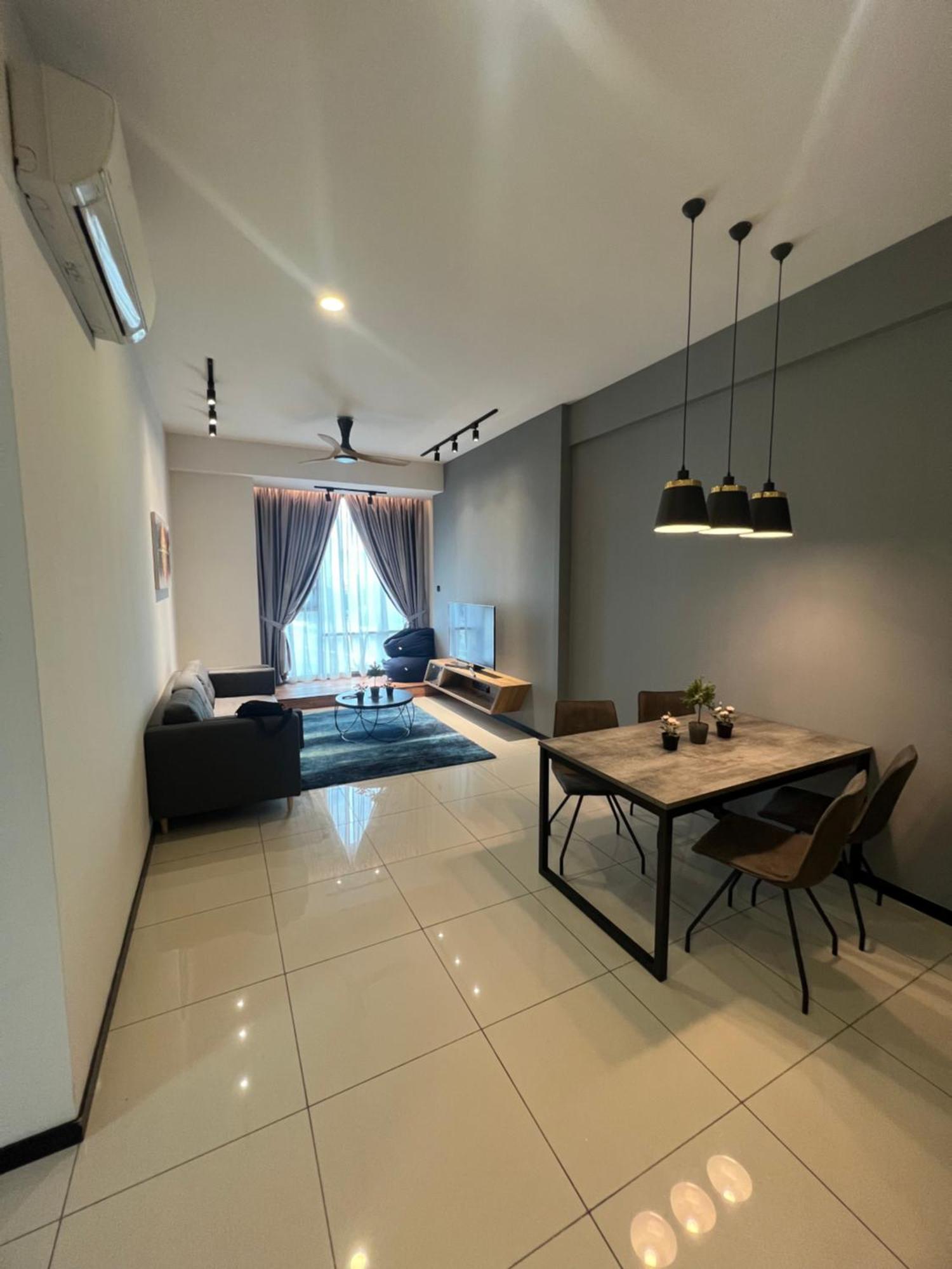 Merdeka Tower 118 Opus Kl Куала Лумпур Екстериор снимка