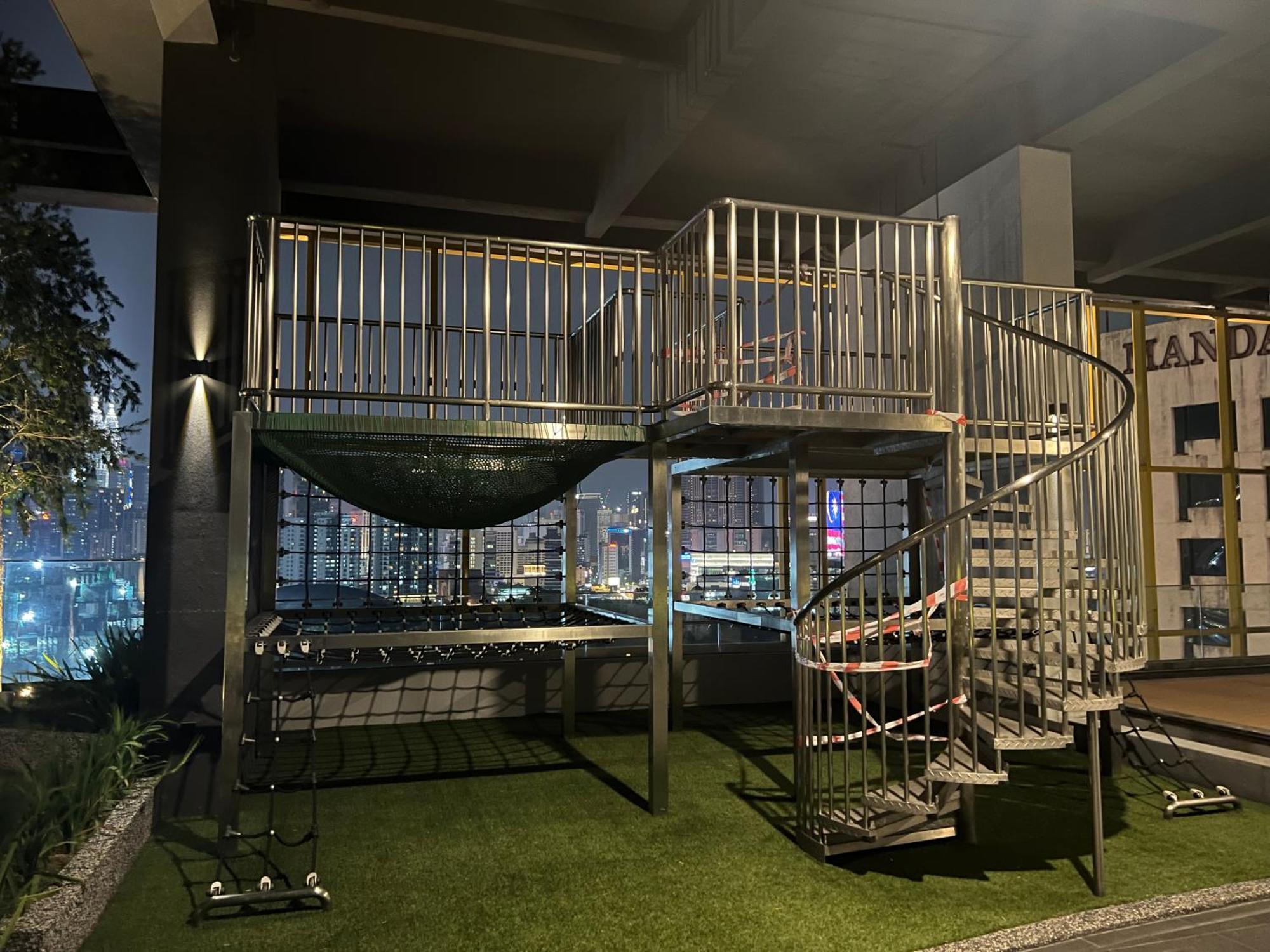 Merdeka Tower 118 Opus Kl Куала Лумпур Екстериор снимка