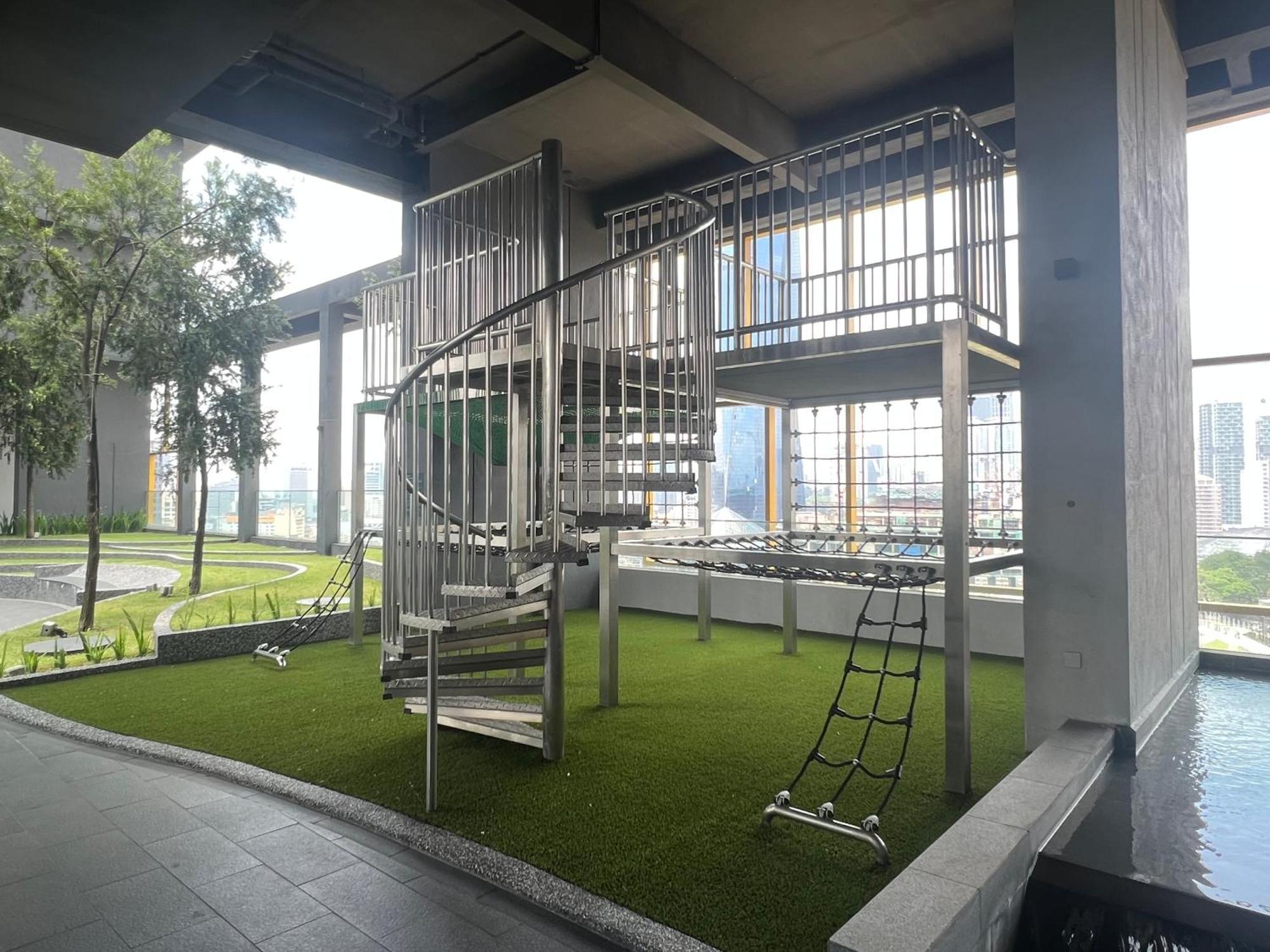 Merdeka Tower 118 Opus Kl Куала Лумпур Екстериор снимка